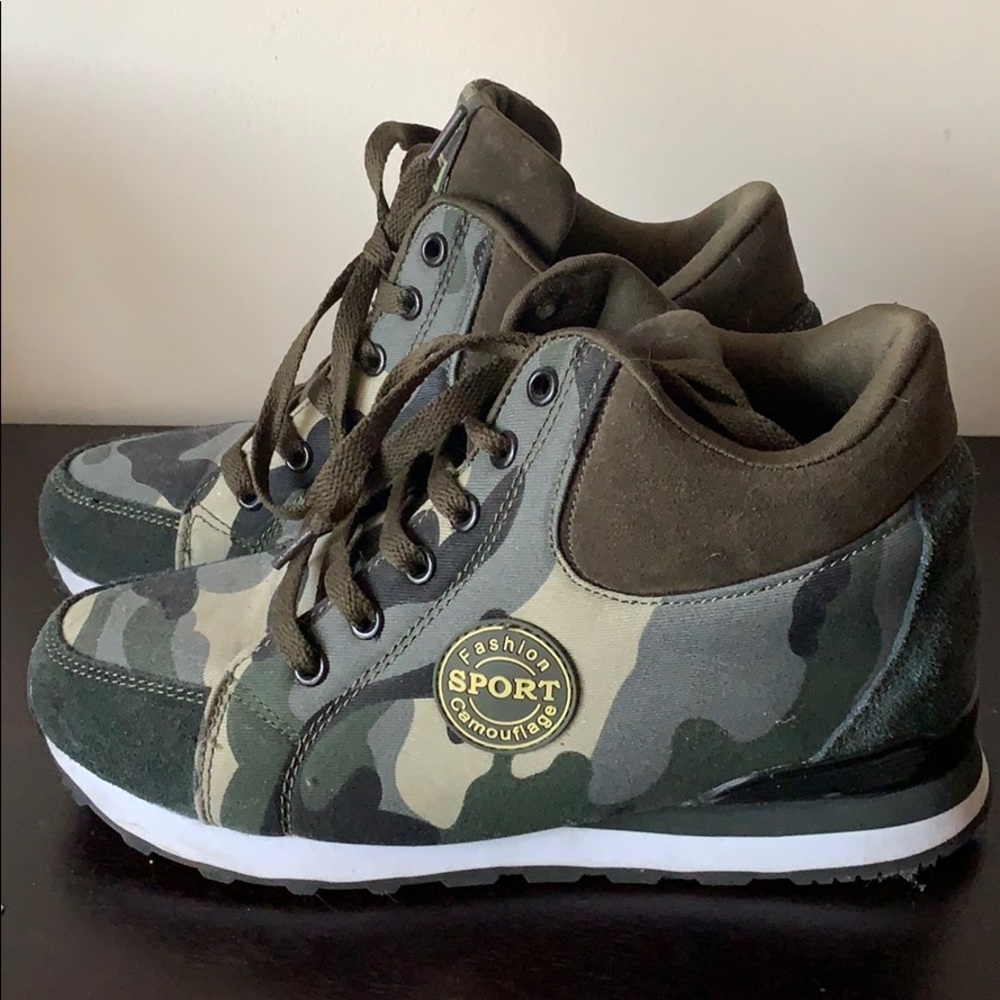 Camo high top wedge sneakers